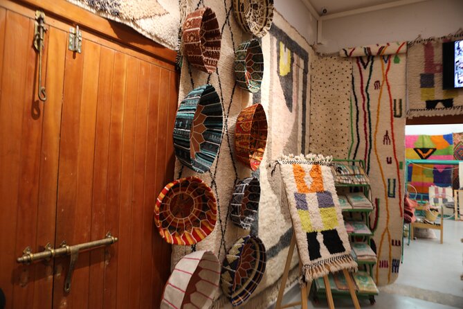 Myrugy-Small Group Rug Making Workshop in Marrakech with Licensed - Visiting the traditional weavers’ market