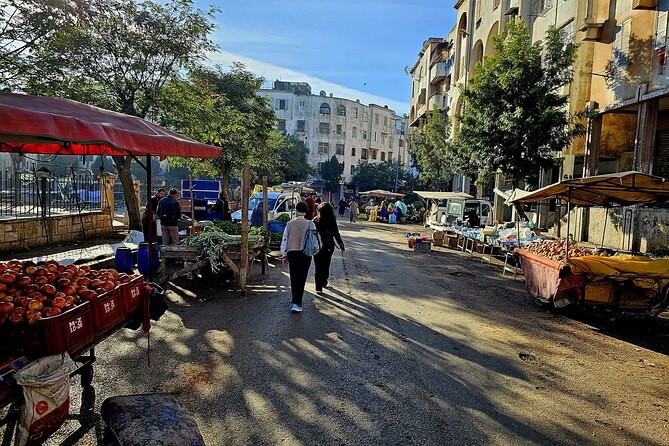 Old local Market visit+Moroccan cooking class with a local family - Starting at the souk: Casablanca through food