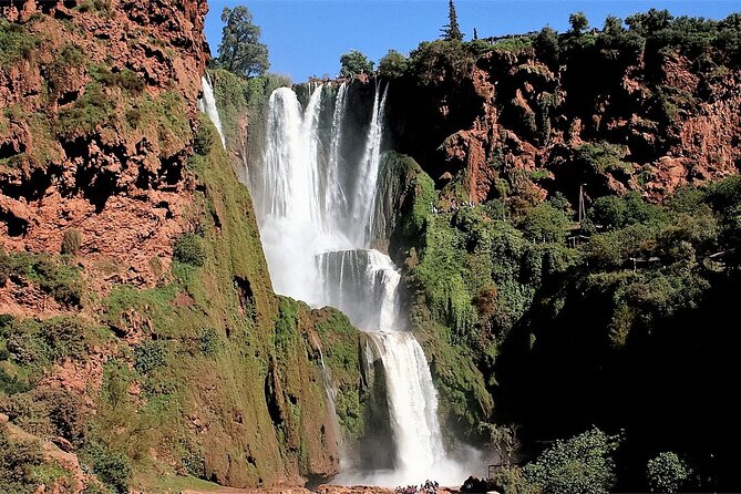 Ouzoud Waterfalls Guided Day Trip from Marrakech - All inclusive - - The 8:00 a.m. pickup and the road into the Atlas