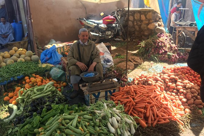 Private Day trip Atlas Mountains and 5 Valleys -All inclusive- - Asni and the Saturday market