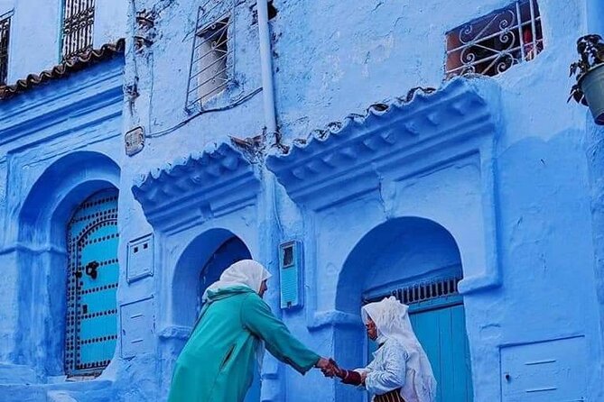 Private Day Trip to Chefchaouen from Fez - Shops, handicrafts, and lunch on your own