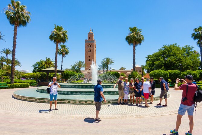 Private Driver for a full day in Marrakech - The medina, palaces, and gardens
