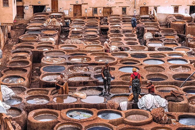 Private Half-Day Tour of the Authentic City of Fez - Place Seffarine and Nejjarine woodwork