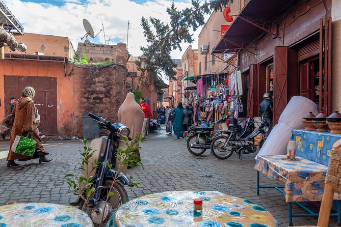 Private Marrakech excursion, camel ride or quad from Casablanca - Jemaa el-Fnaa gives you Marrakech at full volume