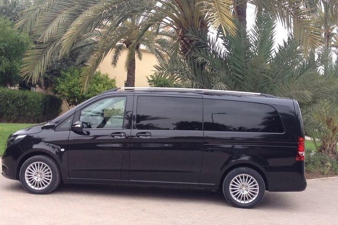 Private Transfer: From Marrakech hotels to Menara Airport - A short private ride to Menara Airport