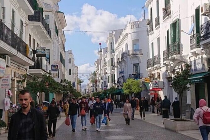 Private Walking Tour in Tetouan with Pickup - Guides, Group Size, And The Walking Pace