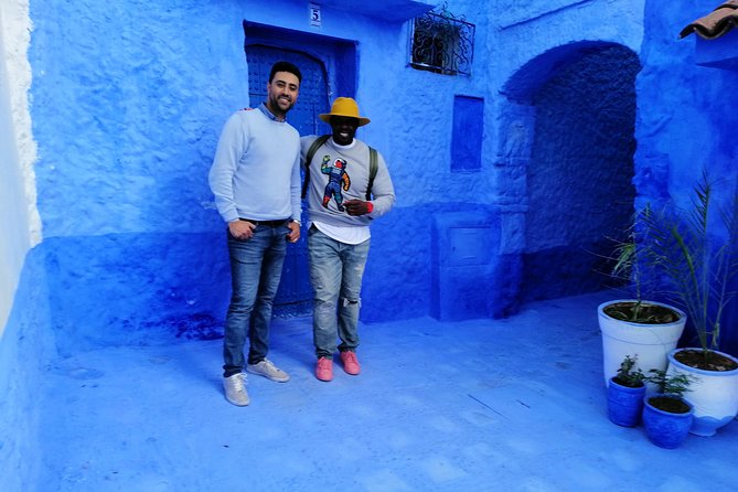 Private walking tour of Chefchaouen (The blue city) - A quiet cemetery and the traces of an older city