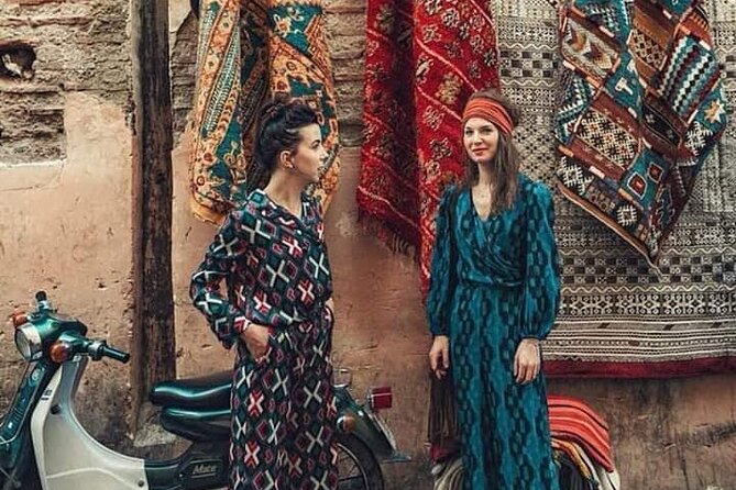 Private walking tours Fez Medina - Attarine Souk and the smell of spices
