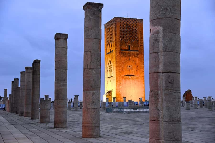 Rabat: Night Tour with traditional Moroccan Dinner - Understanding the Mausoleum of Mohammed V