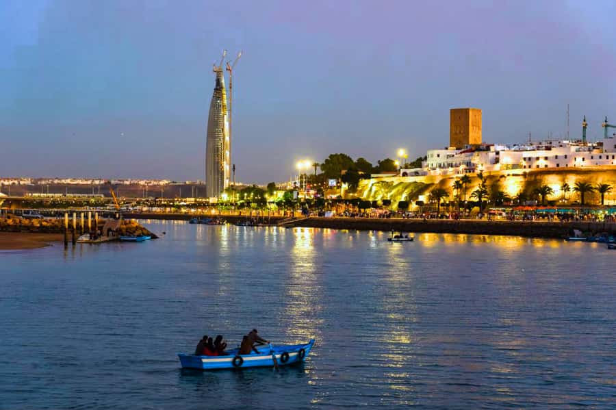 Rabat: Night Tour with traditional Moroccan Dinner - Starting at Hassan Tower