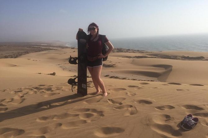 Sandboarding ( Sand Surfing ) in Agadir - What the sandboarding session feels like