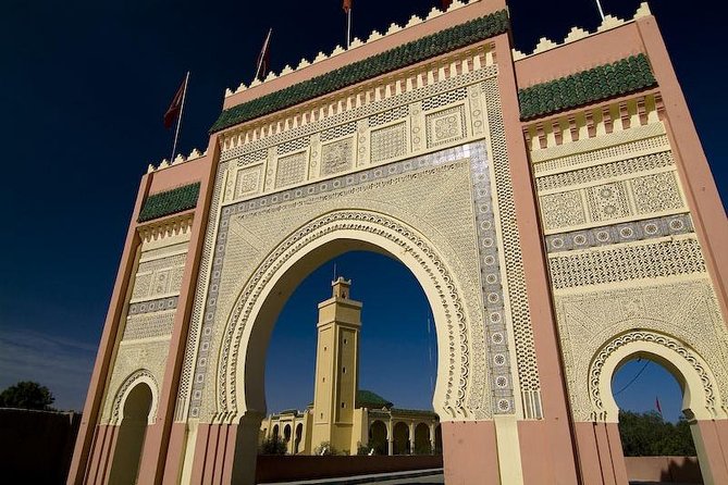 Shared Group Desert Tour Fes To Marrakech Via Merzouga 3 Days - Transport, group size, and the daily rhythm