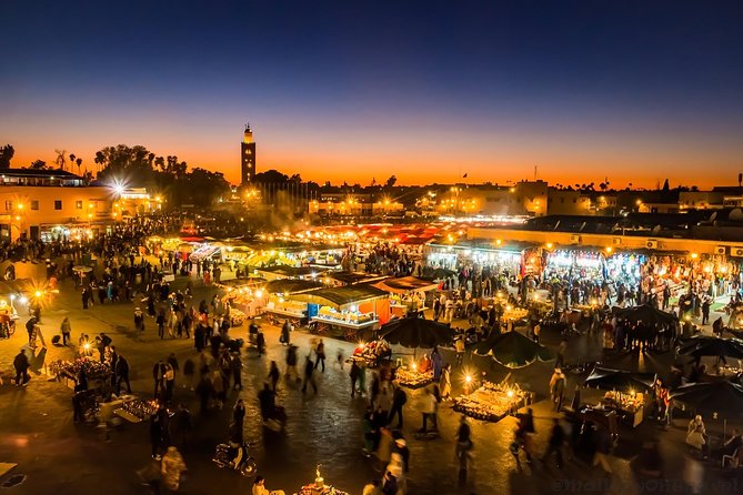 Souk and Hidden Sites of the Old Medina - From the mosque into the craft souks