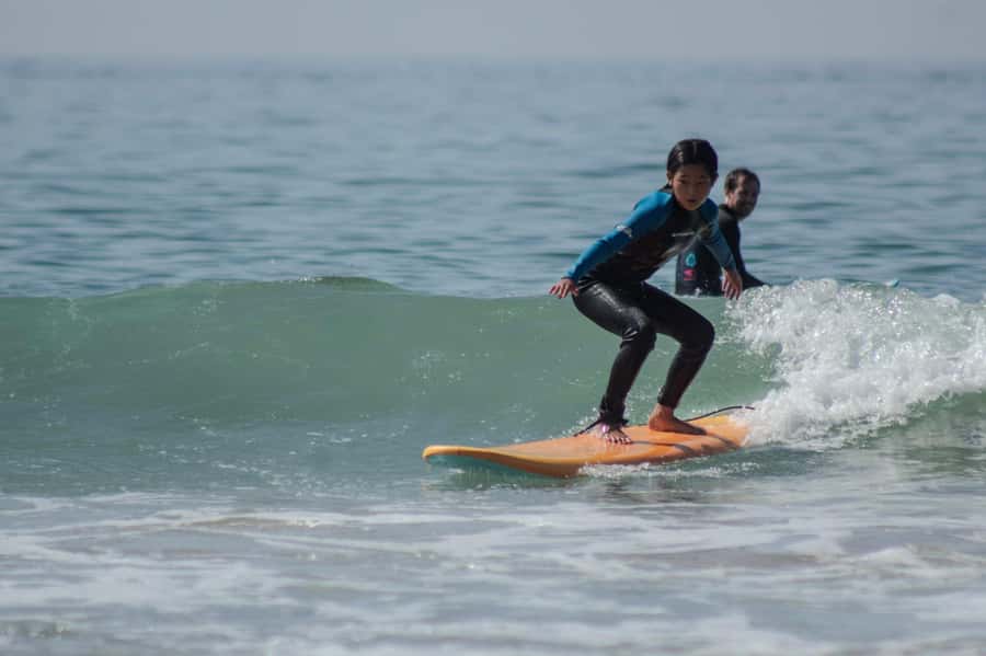 Surf Lessons with Local instructor - What happens during the 150-minute lesson