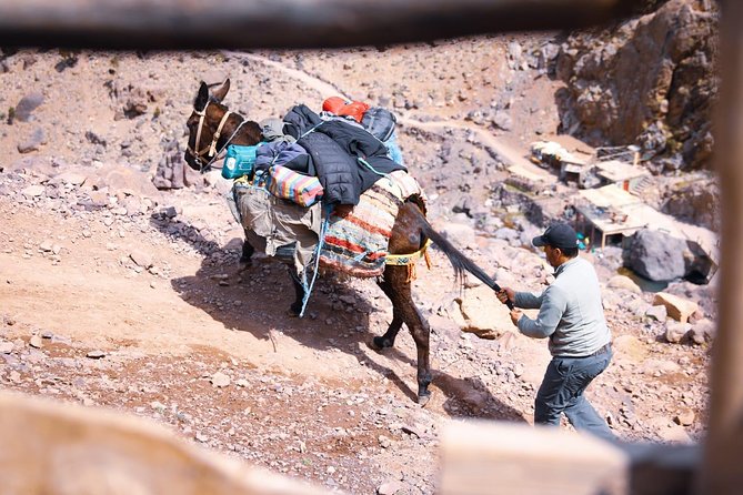Toubkal Trekking 2 Days - The long descent back to Imlil