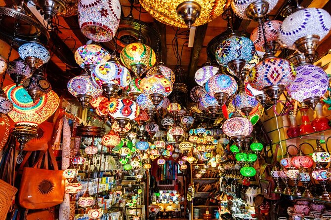 VIP shopping tour in the local souks of Marrakech - The guide’s role and the private-group advantage