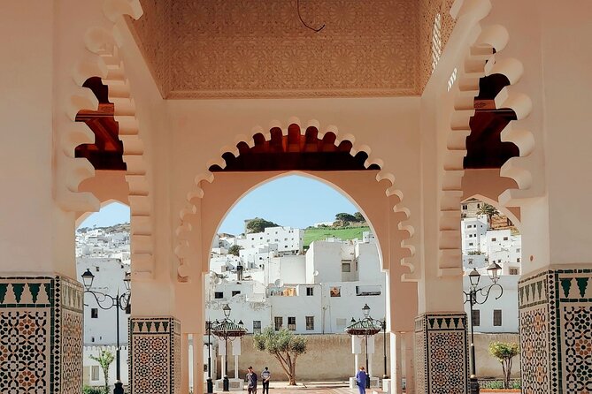 Visit Casablanca from the port or hotels - La Corniche and Casablanca’s Seaside Side